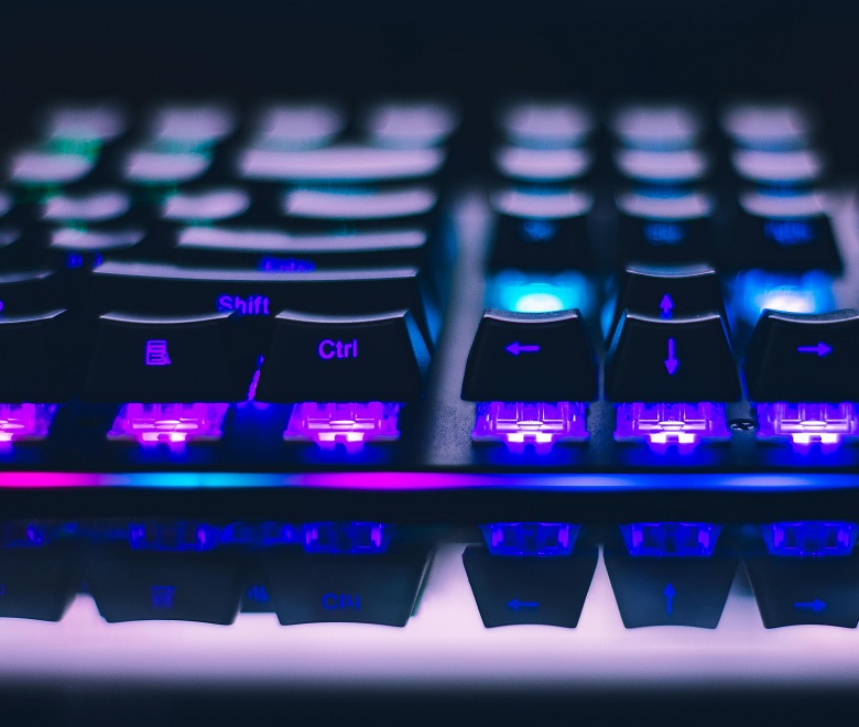 pexels-johnpet-2115257